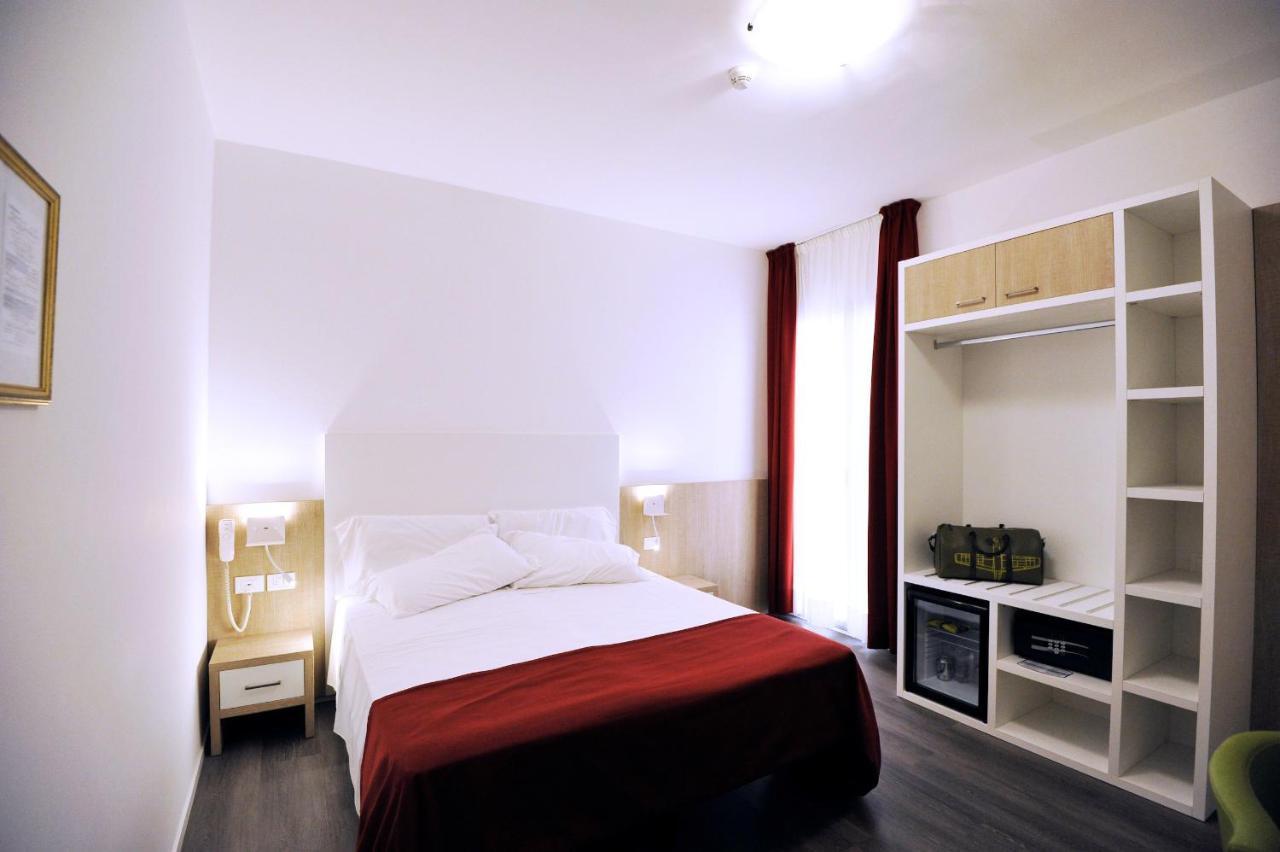 Hotel Marzia Holiday Queen Caorle Exterior foto